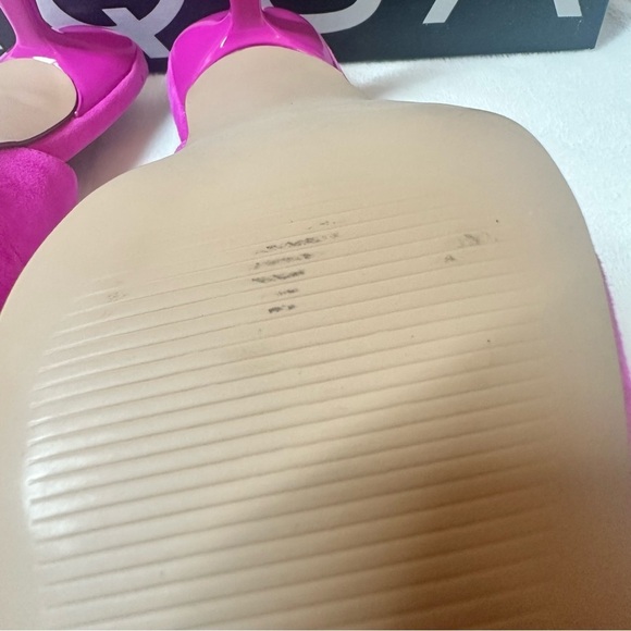 NWT Bloomingdale’s Exclusive Aqua Bell Slingback Heels - Picture 5 of 9